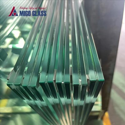 12 मिमी पैडल कोर्ट ग्लास समाधान